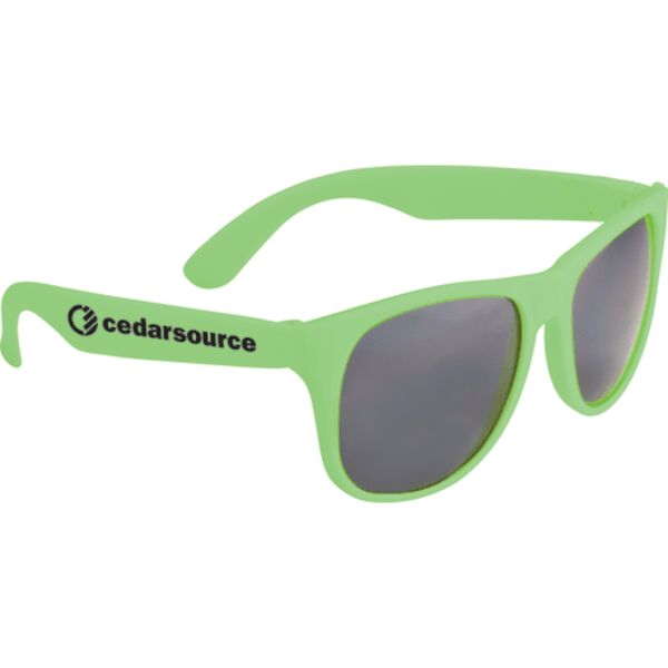 Solid Retro Sunglasses Thumbnail